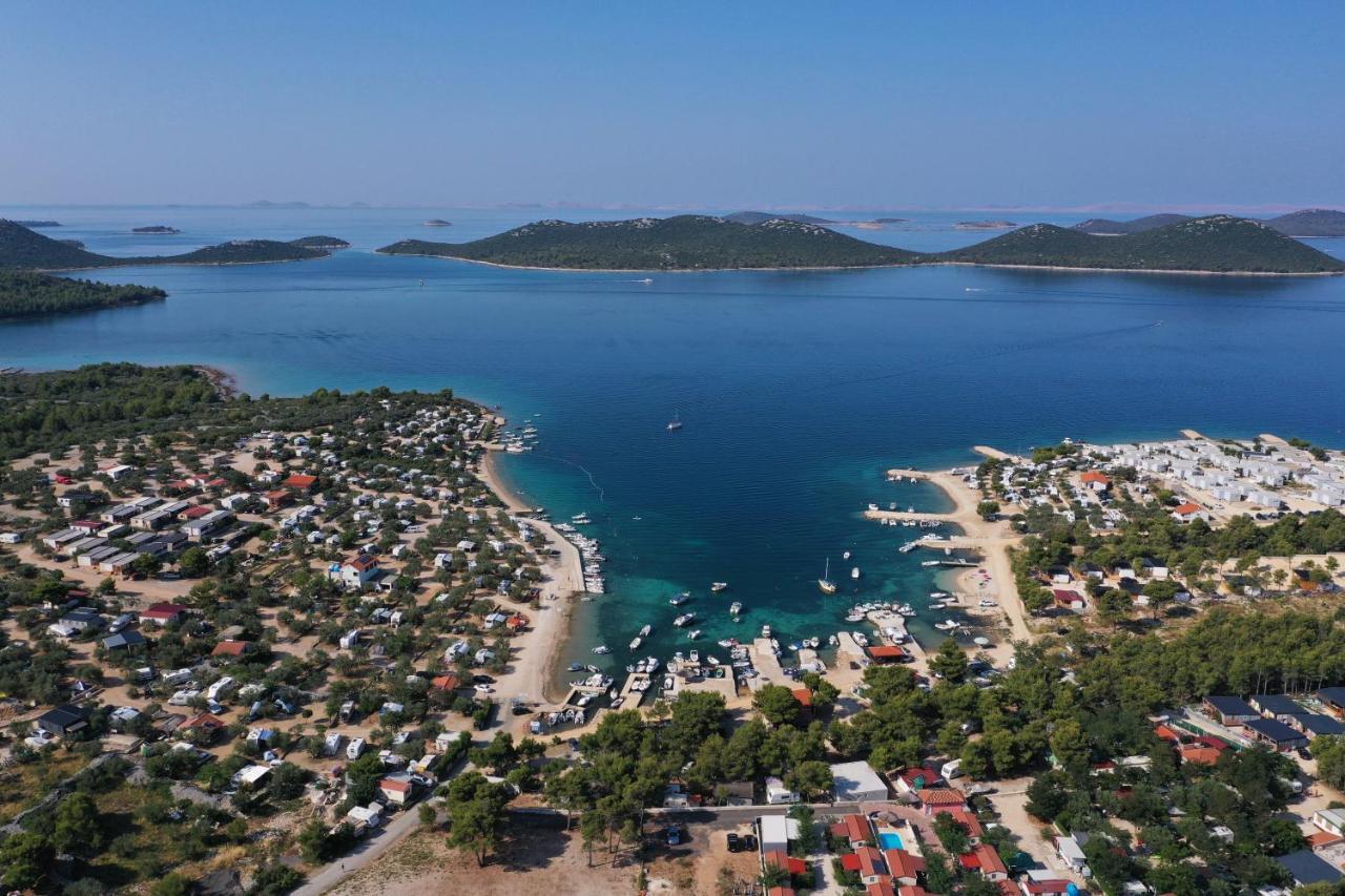 Amore Del Mare, Seaside Family Pace, Free Parking And Wifi In Camp Dalmatino Драге Екстериор снимка